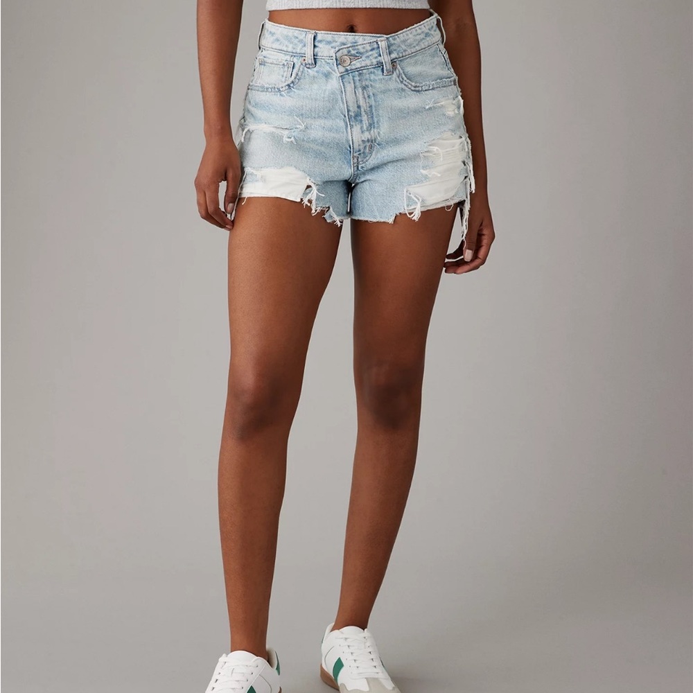 AE Strigid Denim Mom Short